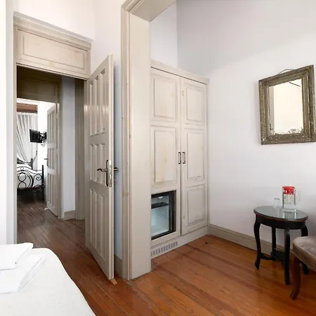 Hotel Han Urla Otel