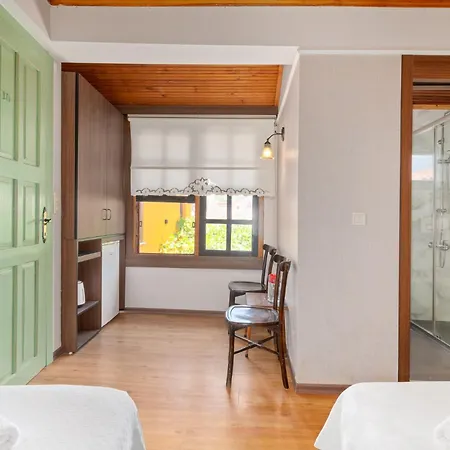 Hotel Han Urla Otel