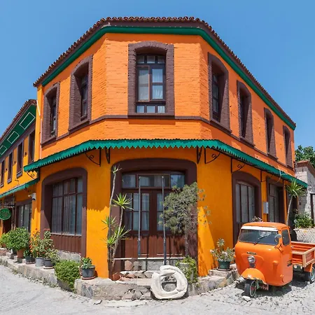 Han Urla Otel Hotel *