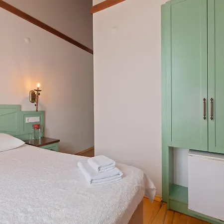 Hotel Han Urla Otel