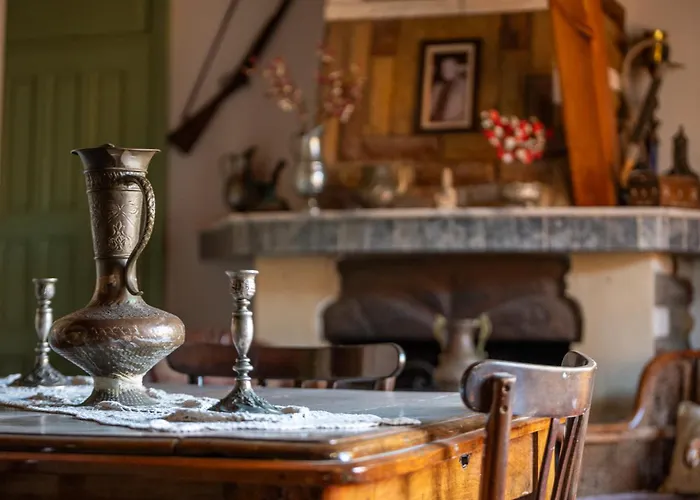 Han Urla Otel Hotel *